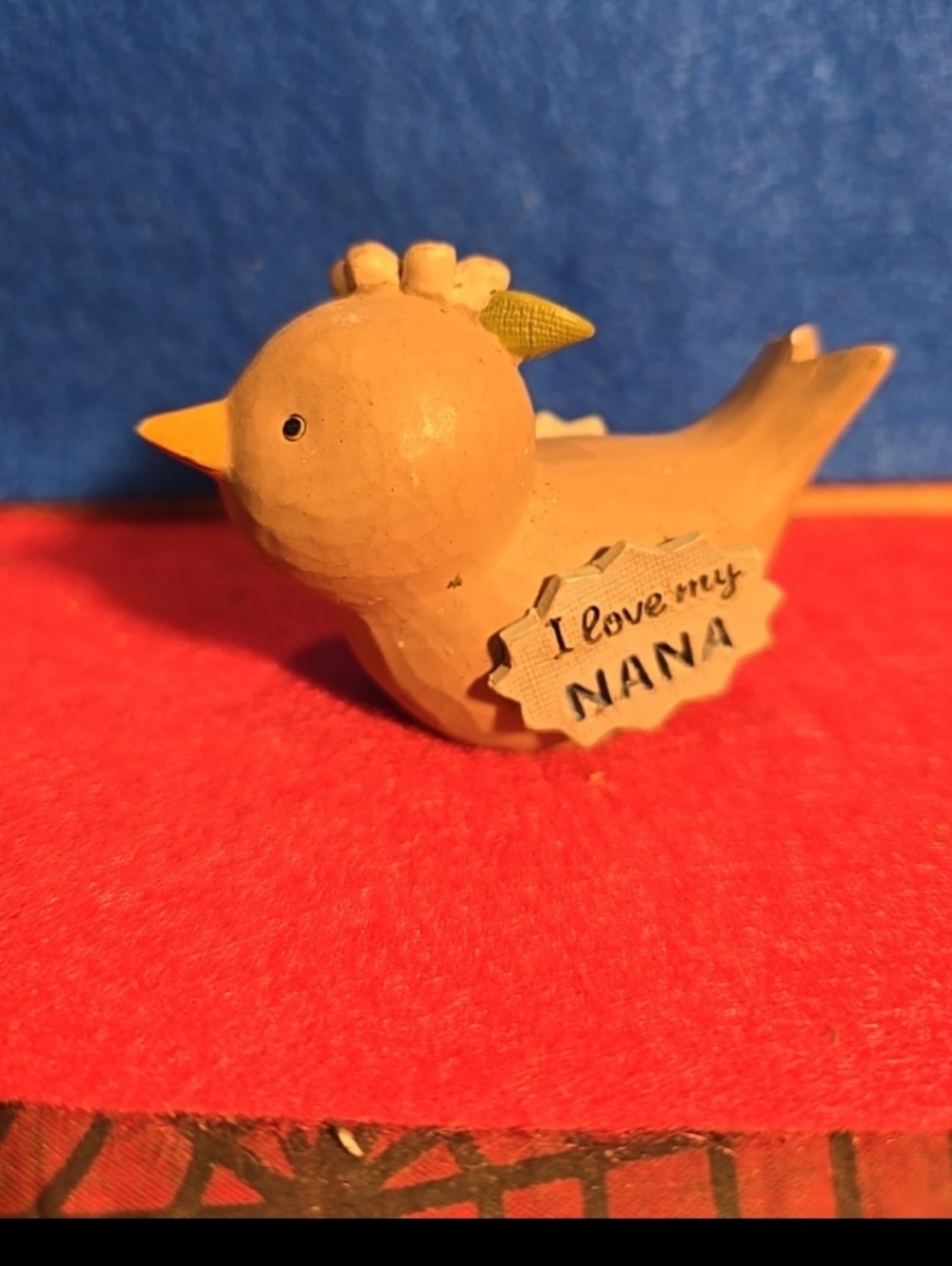041426 Love You Nana Bird Decor Gift. Has small chip see last picturè. #studio 1